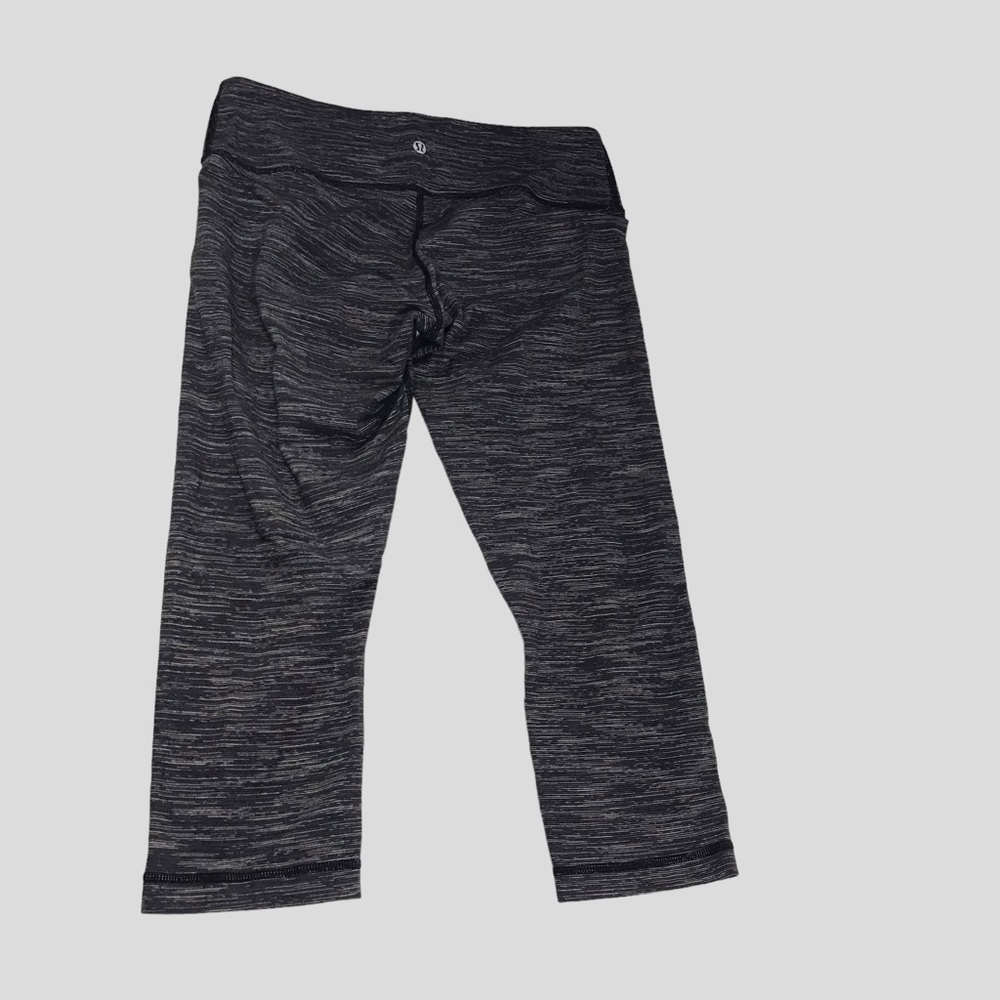 LULULEMON Wunder Under crop striped size 10 - Picture 3 of 6